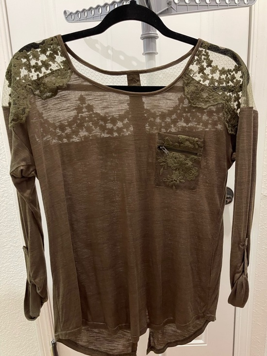 Tops - Olive Green Lace-Trim Top